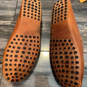 Tods men’s driving shoes